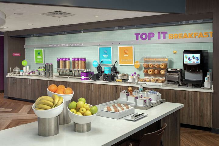 Breakfast area