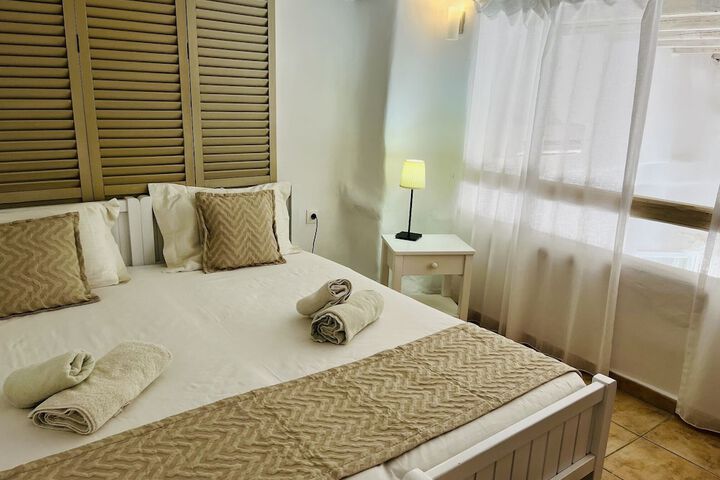 Room 14 of 87