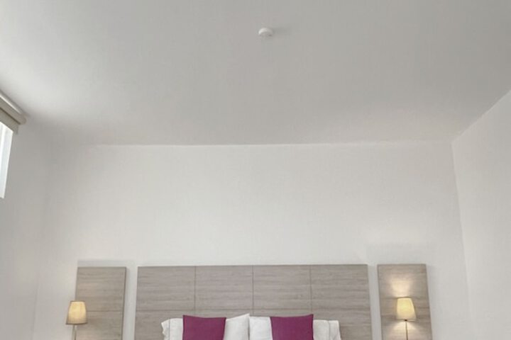 Room 34 of 59