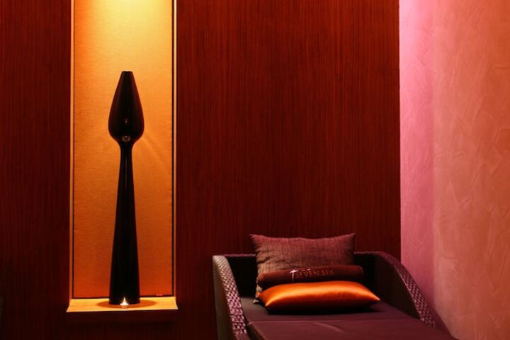 Room 100 of 152