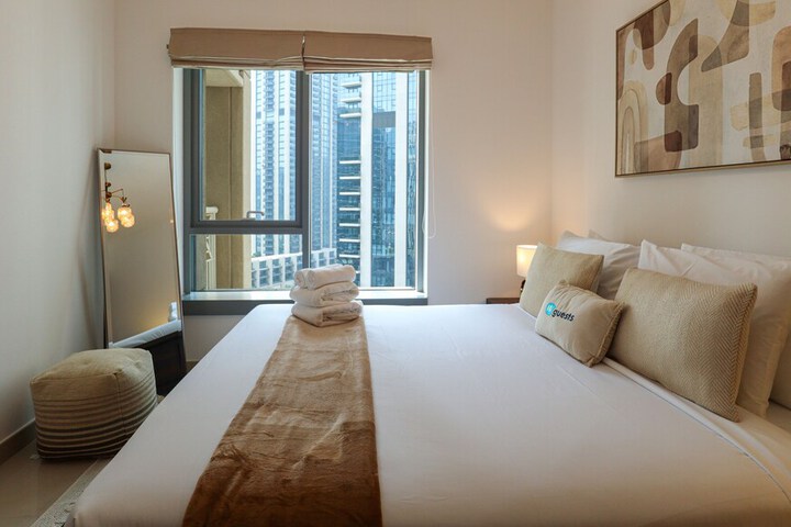 Room 17 of 39