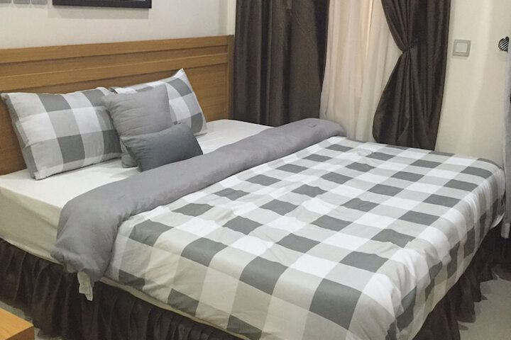Room 15 of 23