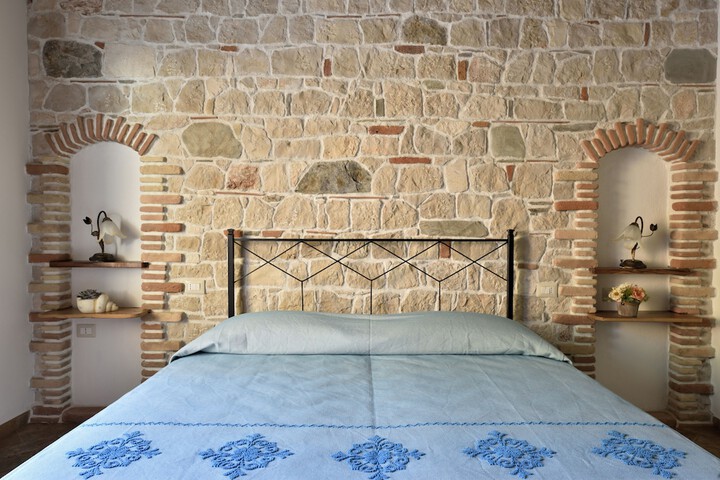 Room 4 of 19