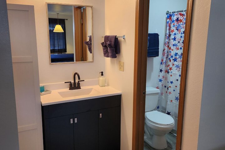 Room 32 of 38