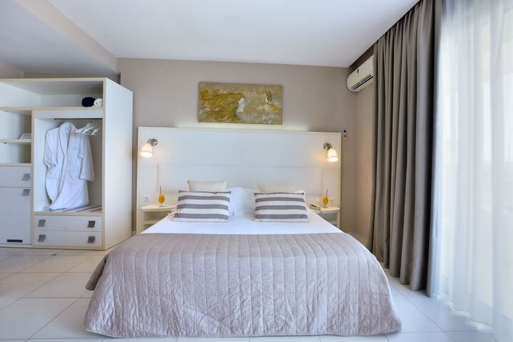 Room 48 of 108