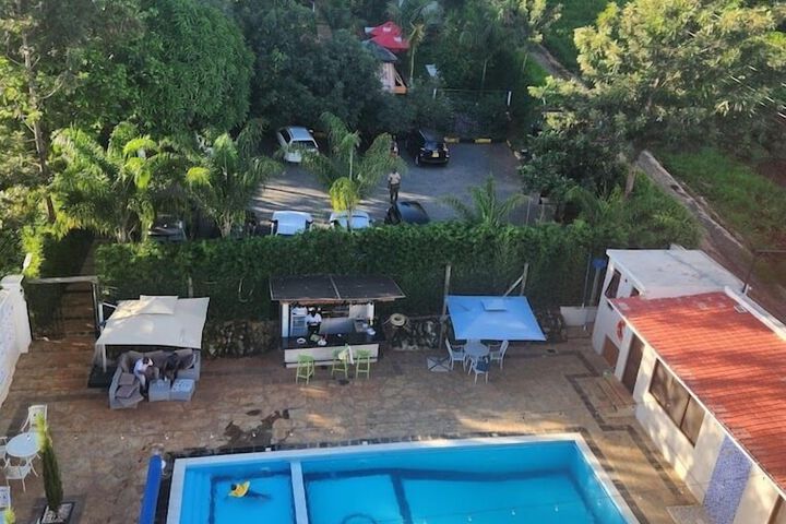 Pool 5 of 30