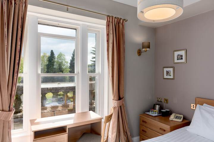 Room 40 of 124