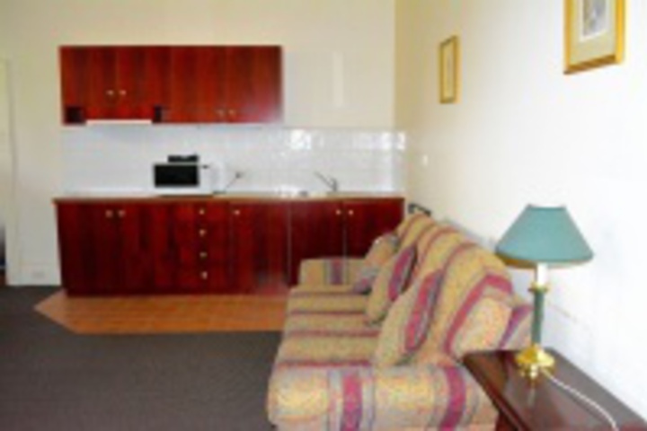 Room 450 of 768