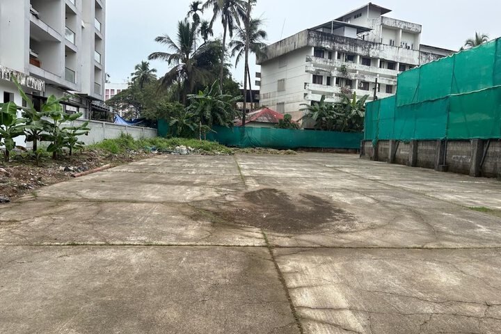 Property Grounds 25 of 28