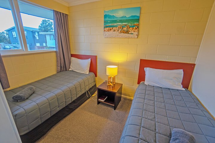 Room 28 of 95