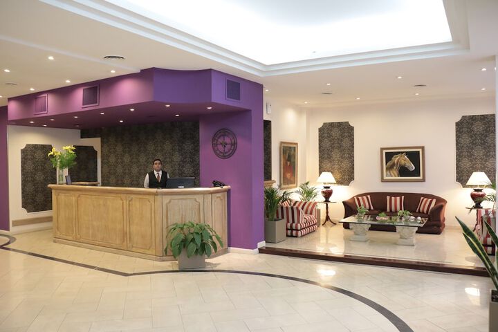 Hotel Interior 6 of 103