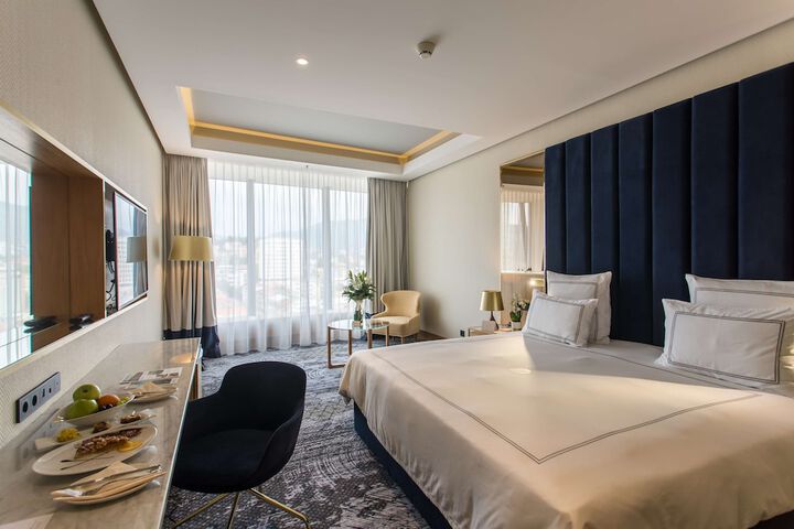 Room 20 of 80