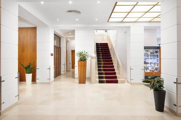 Lobby Entry