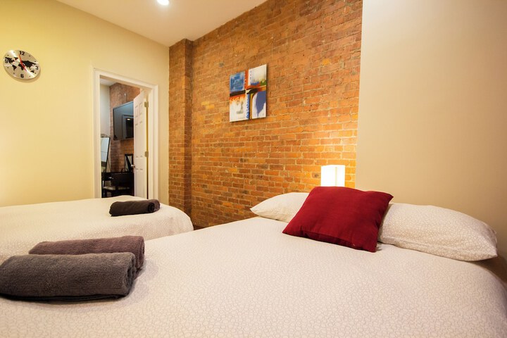 Room 50 of 125