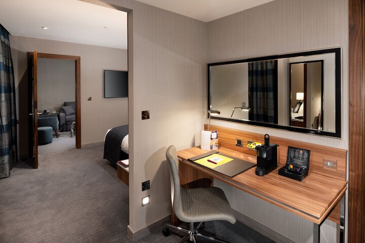 Room 11 of 67