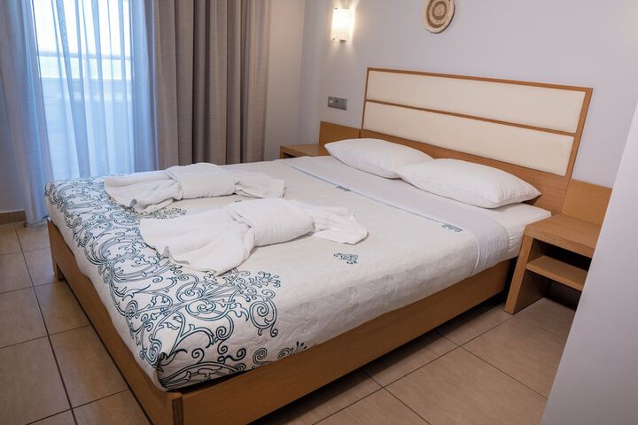 Room 38 of 105