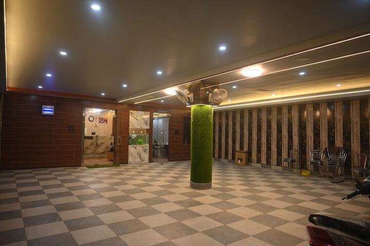 Hotel 17 of 17