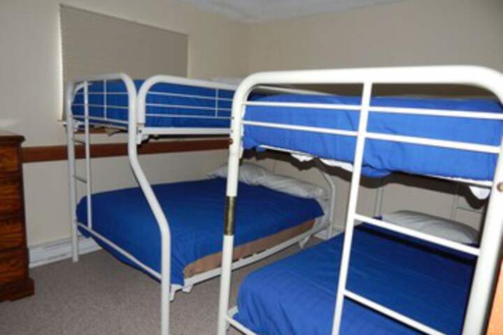 Room 29 of 34