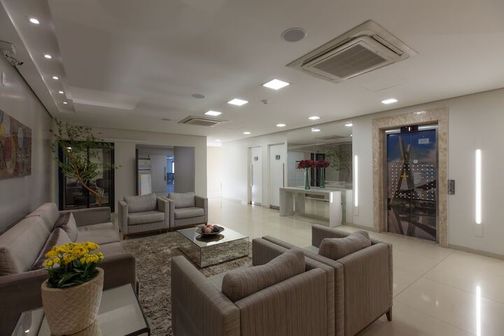 Business Center 54 of 56
