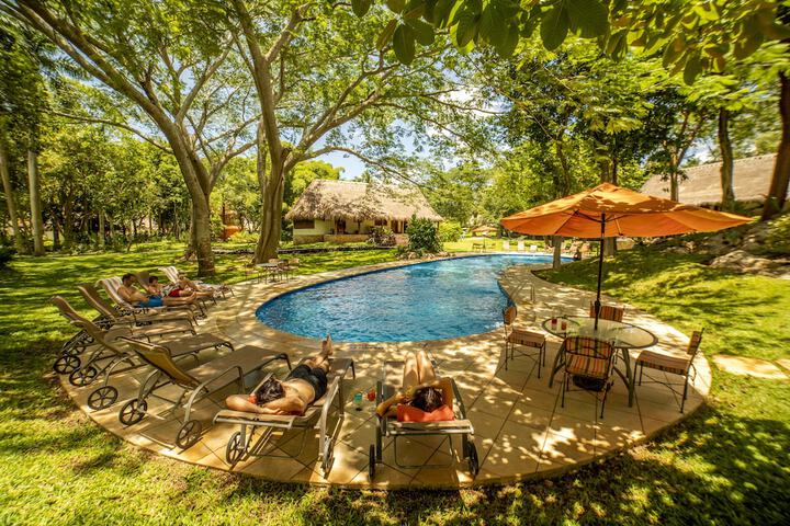Hotel with Pool