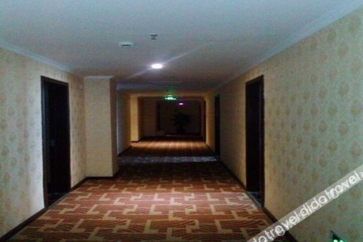 Hotel Interior 15 of 20