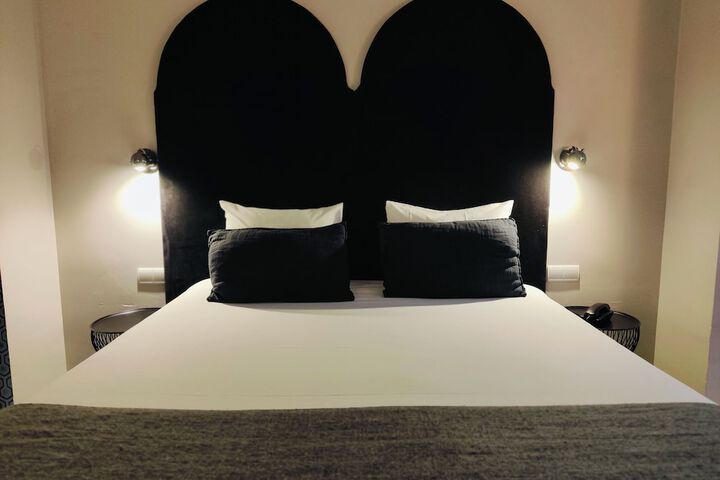 Room 29 of 74
