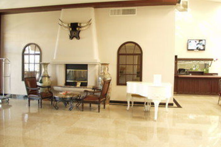Hotel Interior 11 of 26