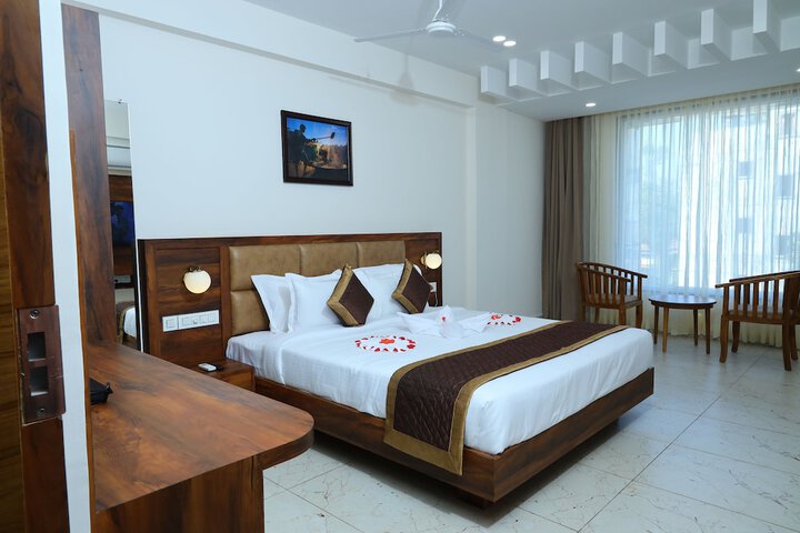 Room 10 of 36