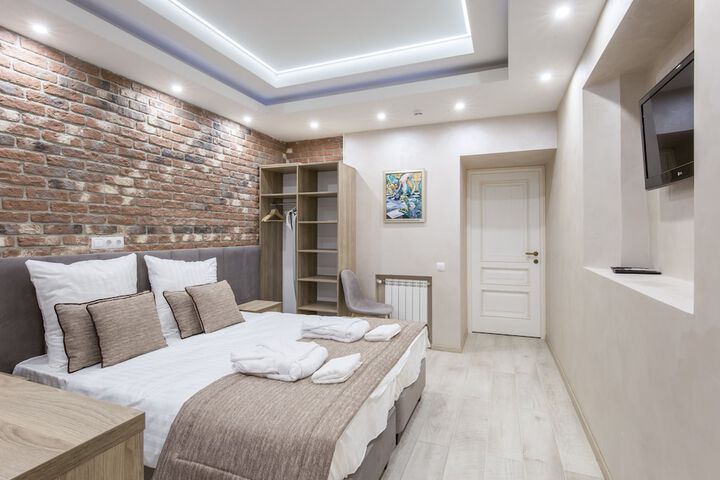 Room 25 of 67