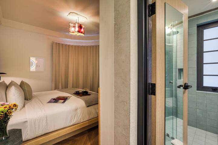 Room 70 of 120