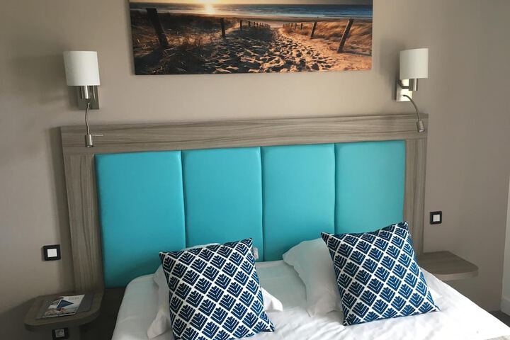 Room 18 of 66