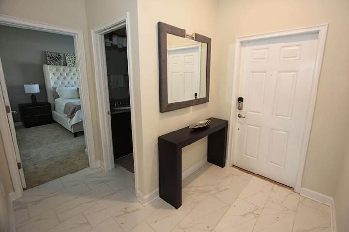 Room 7 of 49