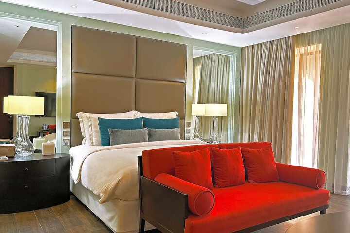 Room 20 of 150