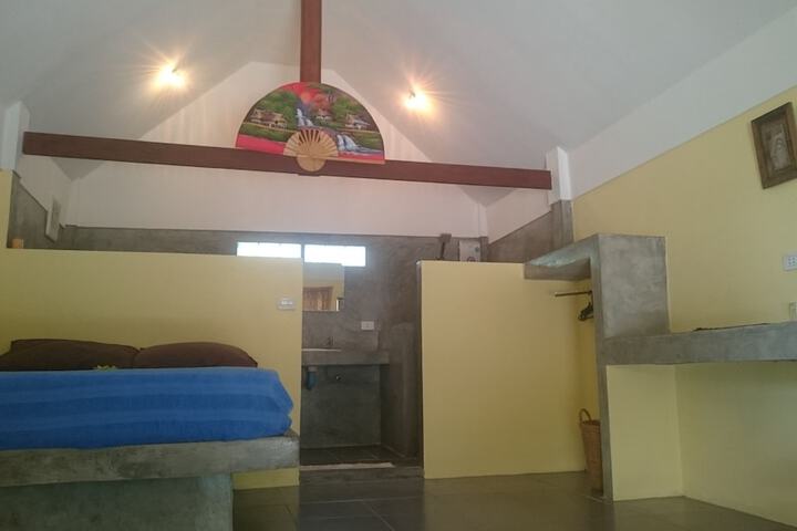 Room 17 of 43