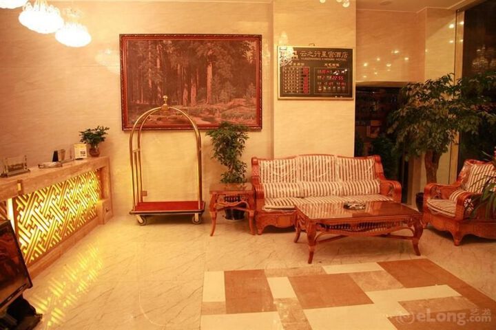 Hotel Interior 10 of 30