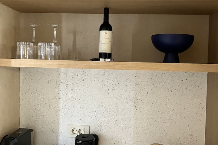 Room 10 of 81