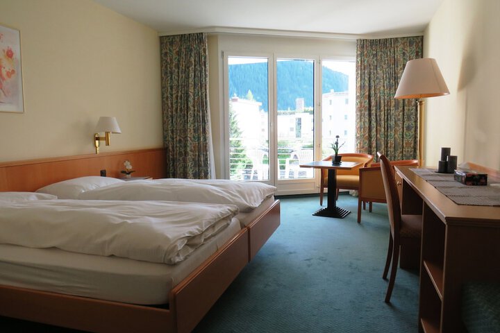 Room 26 of 26