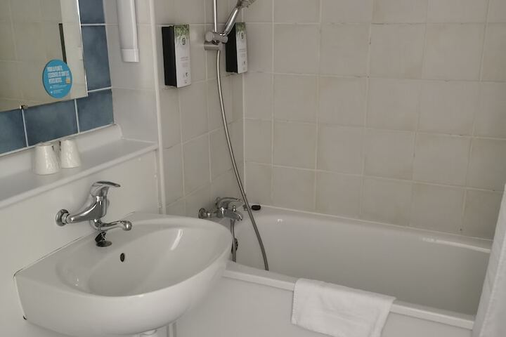Clean Restrooms