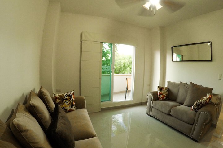 Room 12 of 52