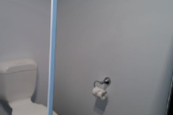 Room 346 of 384