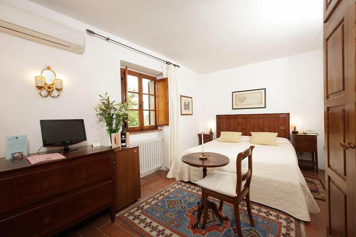 Room 46 of 150