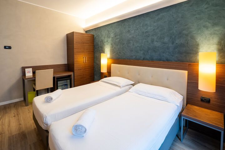 Room 54 of 101