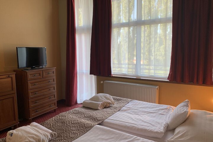 Room 13 of 60