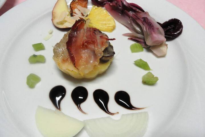 Dining 23 of 41
