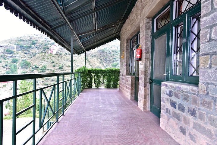 Terrace/Patio 4 of 13