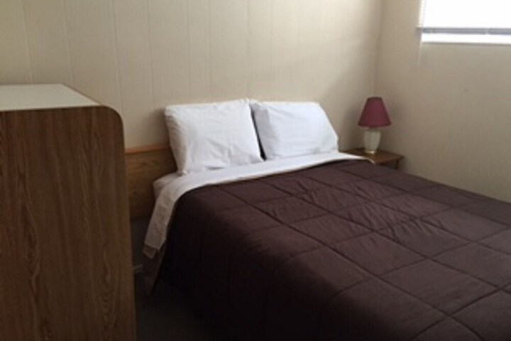 Room 3 of 11