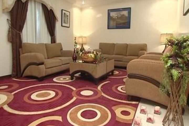Room 21 of 27