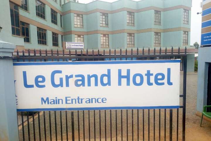 Hotel 19 of 19