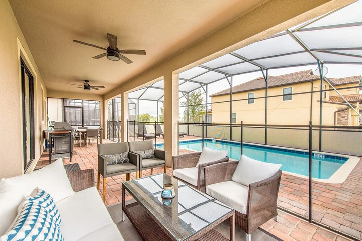 Terrace/Patio 8 of 15