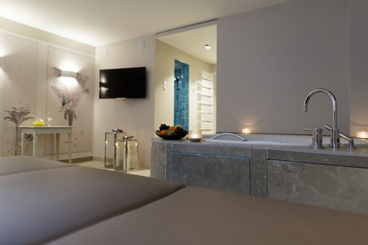 Relaxing Spa
